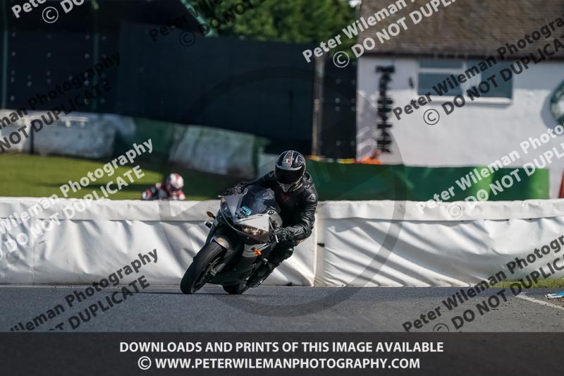 enduro digital images;event digital images;eventdigitalimages;mallory park;mallory park photographs;mallory park trackday;mallory park trackday photographs;no limits trackdays;peter wileman photography;racing digital images;trackday digital images;trackday photos